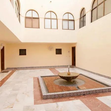 Las Mimosas Dosul Apartment *